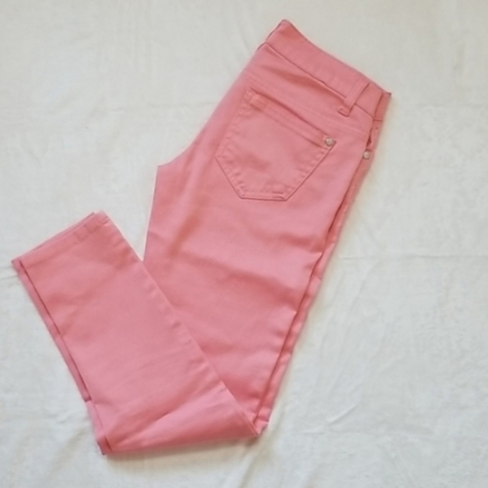 Celebrity Pink Pants Cropped Pedal Pushers 3 Jr sz 28 waist